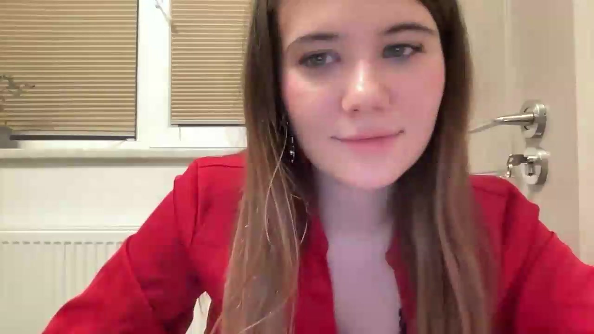 Gallery image thumbnail from Elvira's myfreecams stream on, 05/28/2026, 24:27 image 6 of 20