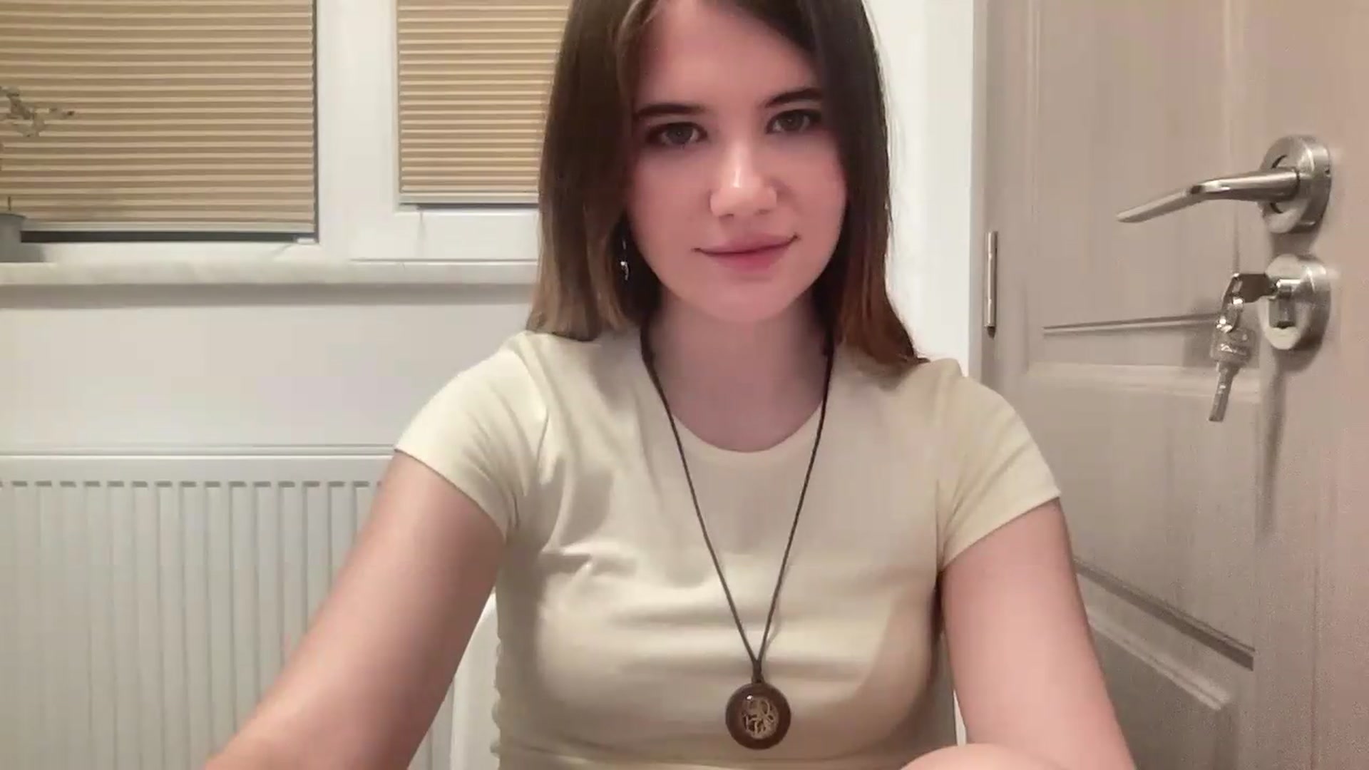 Gallery image thumbnail from Elvira's myfreecams stream on, 05/29/2026, 24:29 image 17 of 20