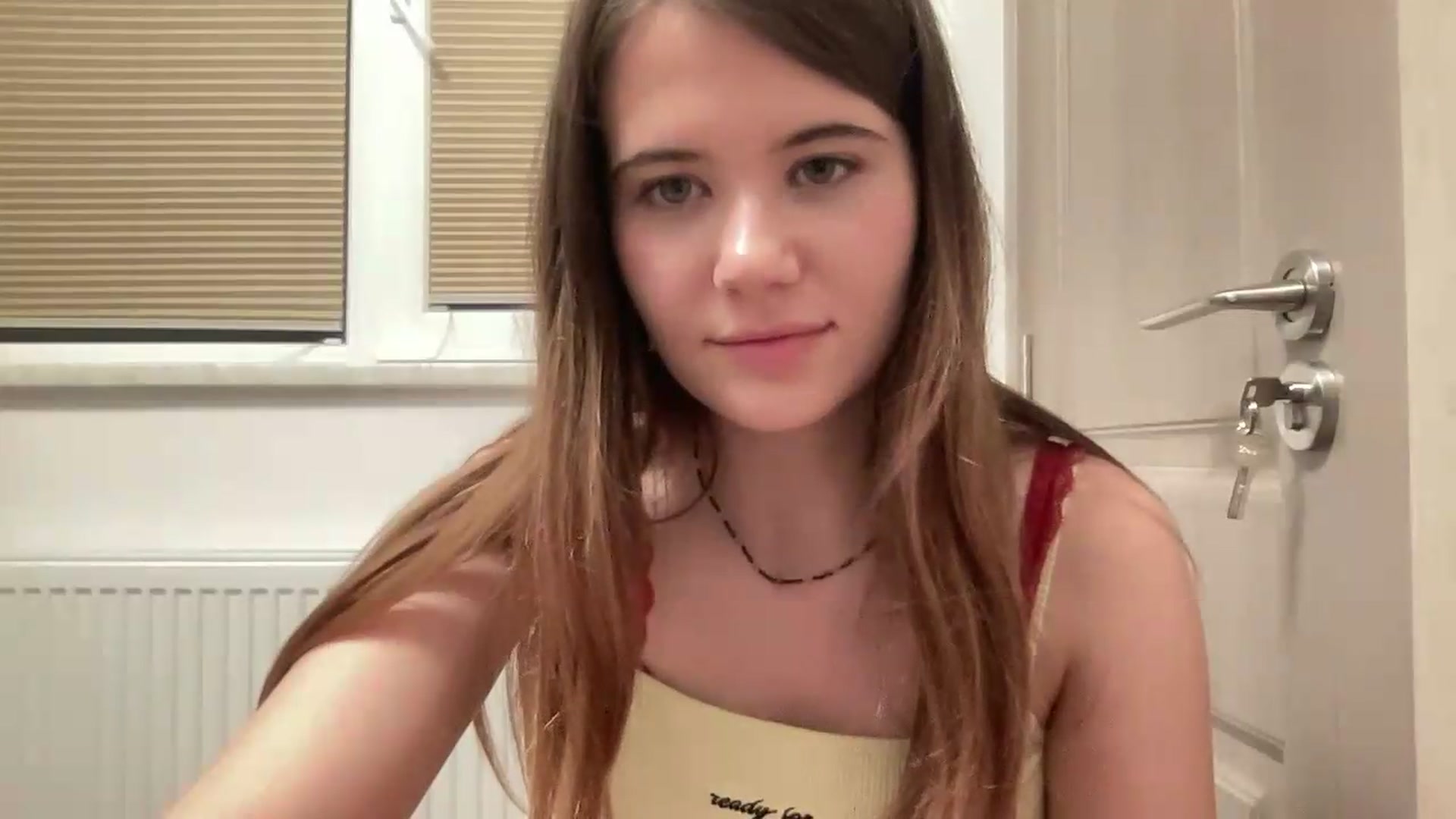 Gallery image thumbnail from Elvira's myfreecams stream on, 06/05/2026, 01:11 image 14 of 20