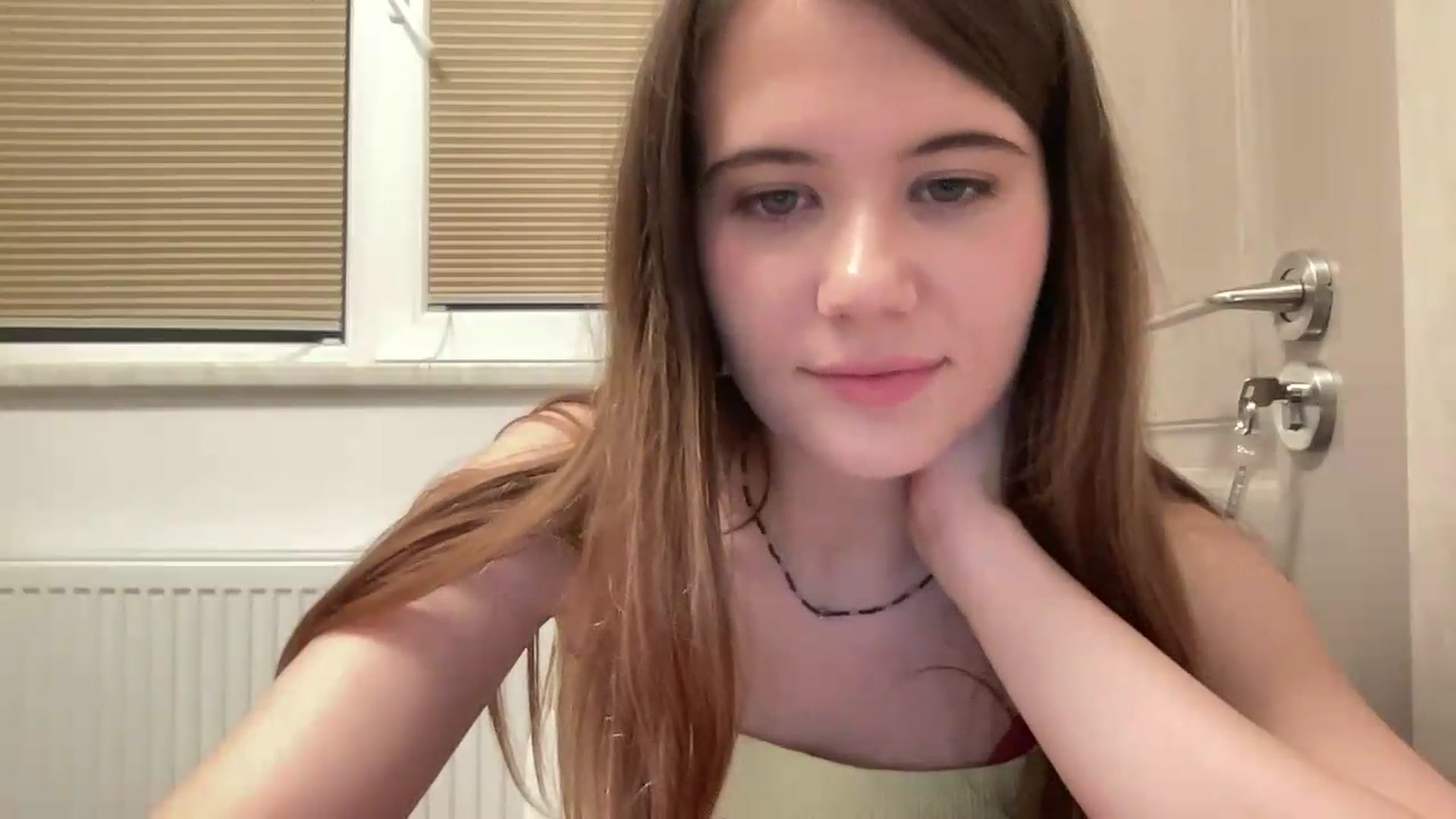 Gallery image thumbnail from Elvira's myfreecams stream on, 06/05/2026, 01:11 image 13 of 20