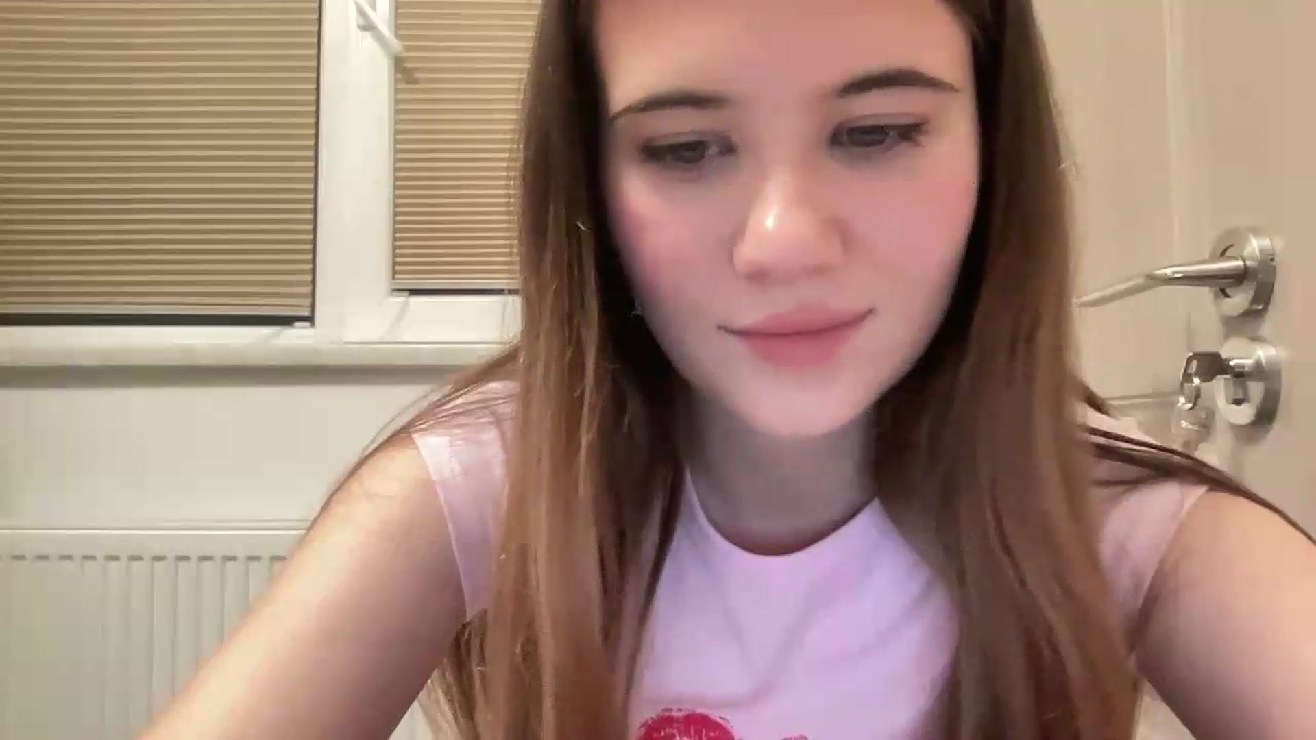 Gallery image thumbnail from Elvira's myfreecams stream on, 06/05/2026, 20:26 image 13 of 20