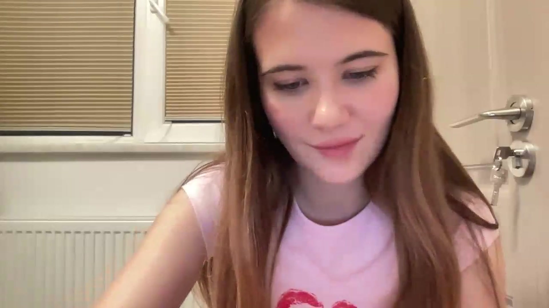 Gallery image thumbnail from Elvira's myfreecams stream on, 06/05/2026, 20:26 image 9 of 20