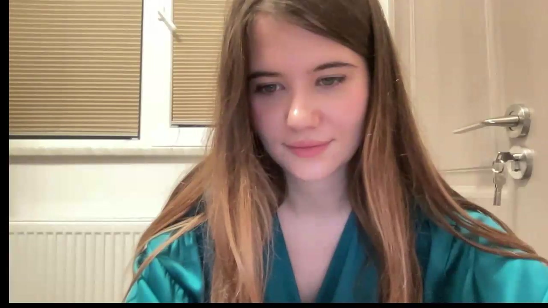 Gallery image thumbnail from Elvira's myfreecams stream on, 06/07/2026, 24:06 image 5 of 20