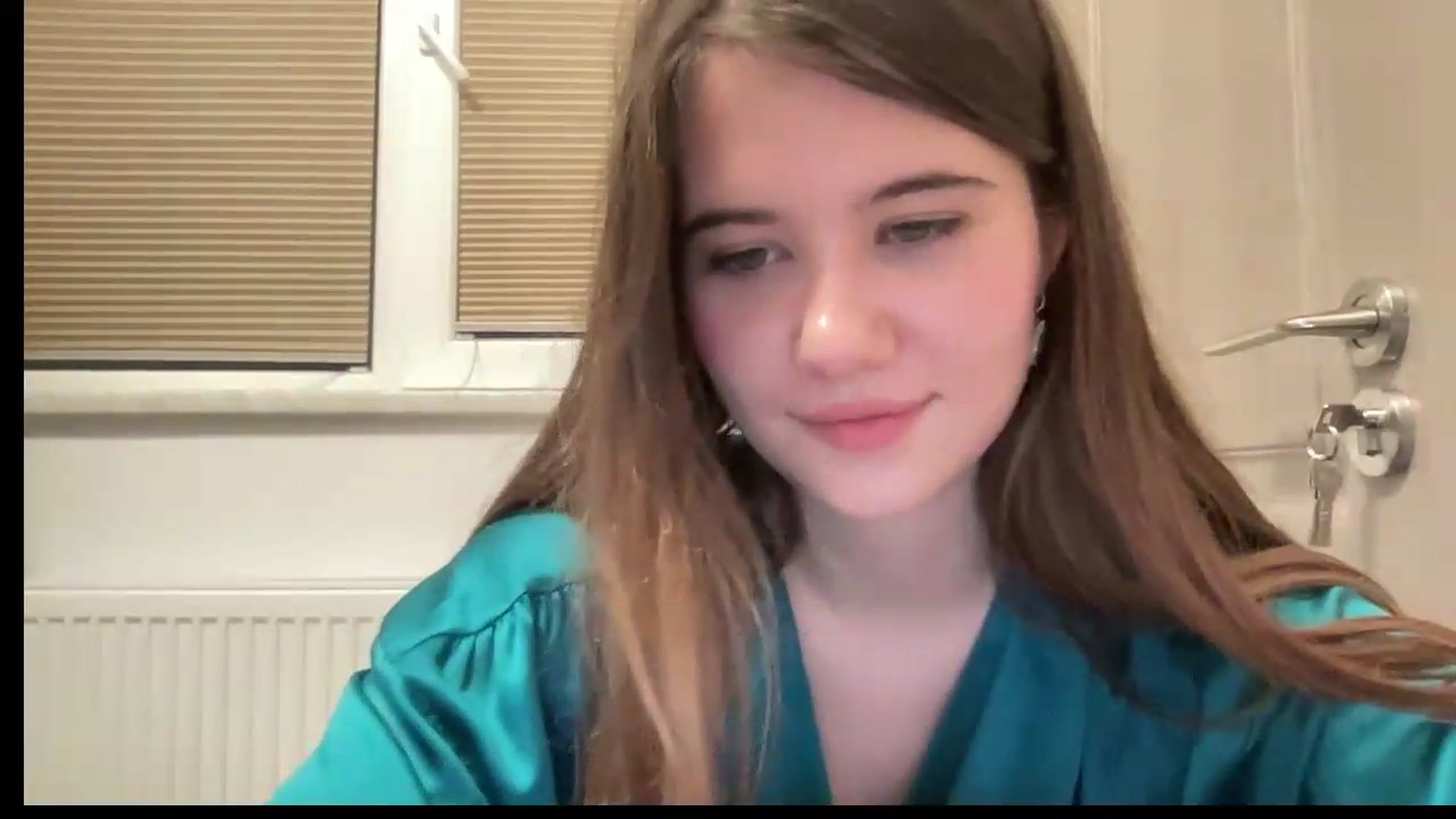 Gallery image thumbnail from Elvira's myfreecams stream on, 06/07/2026, 24:06 image 4 of 20