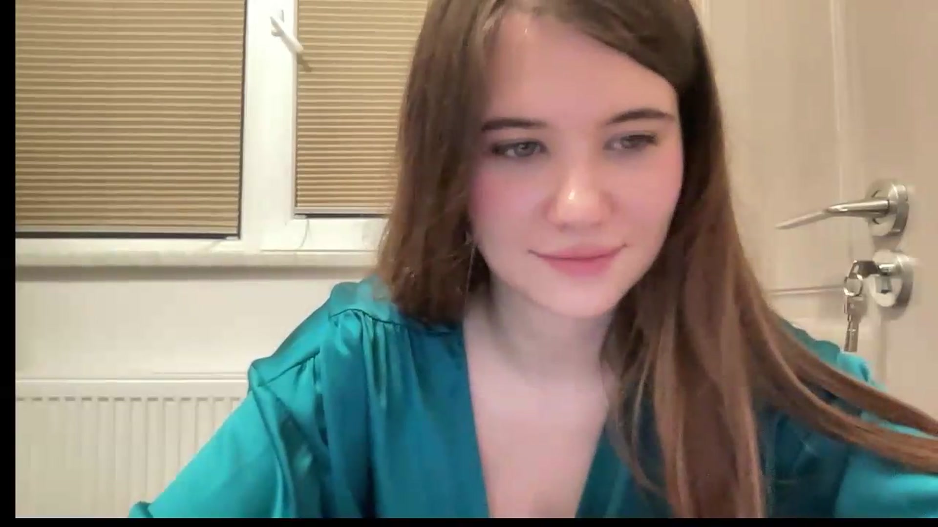 Gallery image thumbnail from Elvira's myfreecams stream on, 06/07/2026, 24:06 image 15 of 20