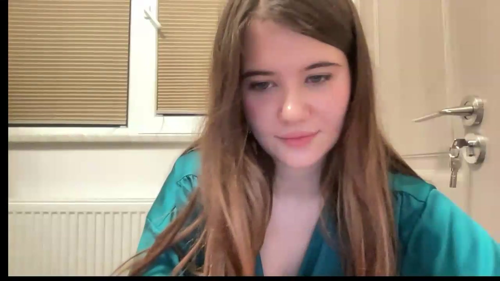 Gallery image thumbnail from Elvira's myfreecams stream on, 06/07/2026, 24:06 image 17 of 20