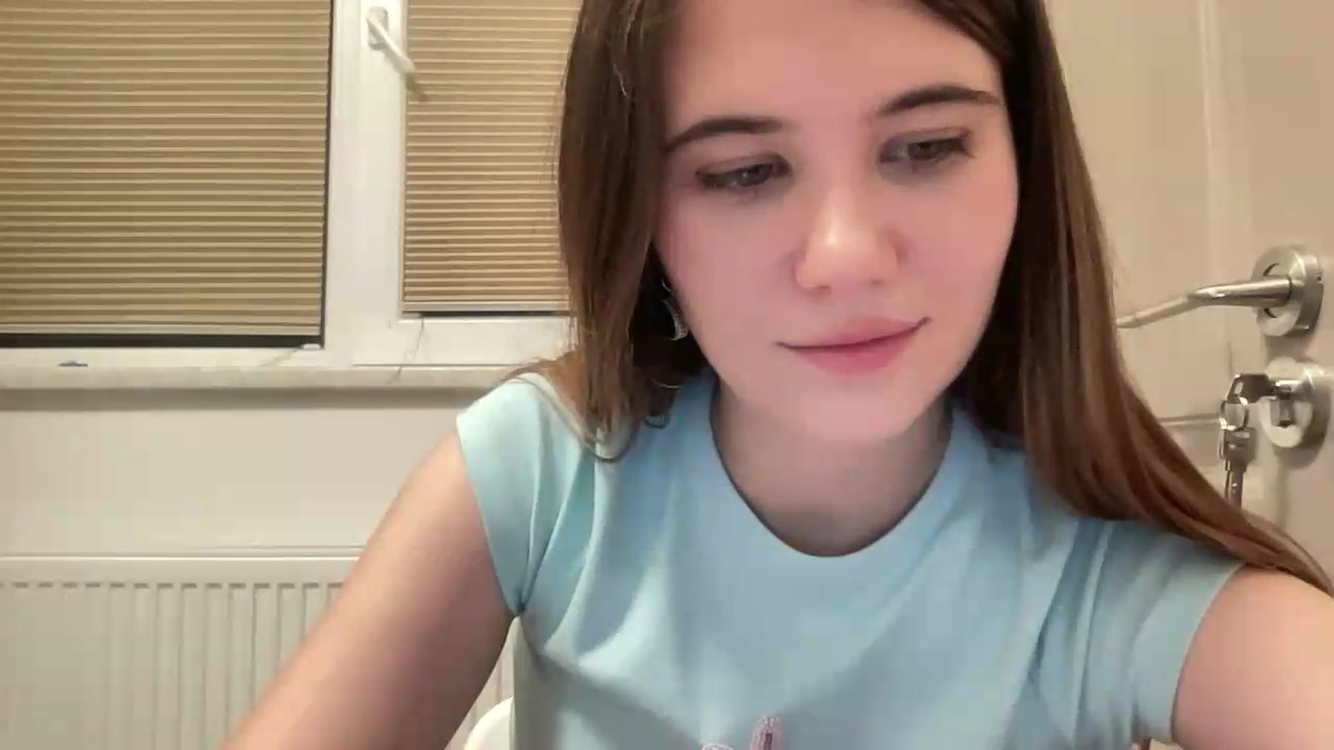 Gallery image thumbnail from Elvira's myfreecams stream on, 06/08/2026, 21:00 image 18 of 20