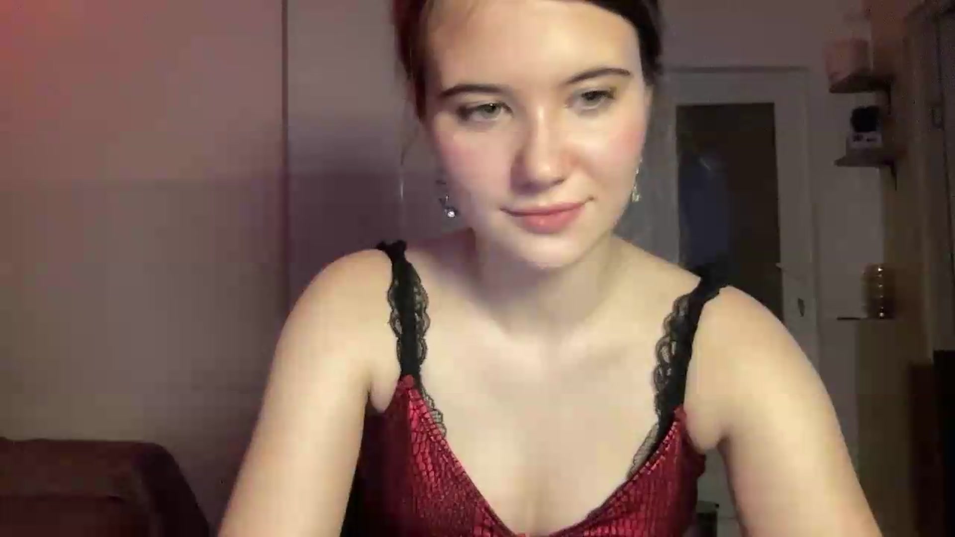 Gallery image thumbnail from Elvira's myfreecams stream on, 06/24/2026, 21:24 image 12 of 20