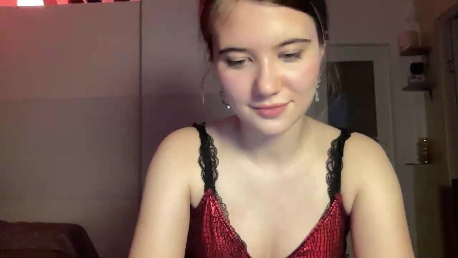 Gallery image thumbnail from Elvira's myfreecams stream on, 06/24/2026, 21:45 image 19 of 20