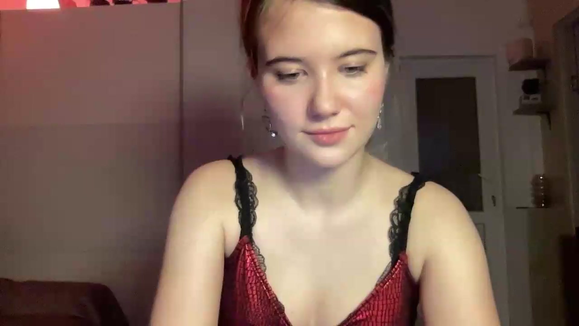 Gallery image thumbnail from Elvira's myfreecams stream on, 06/24/2026, 21:45 image 2 of 20