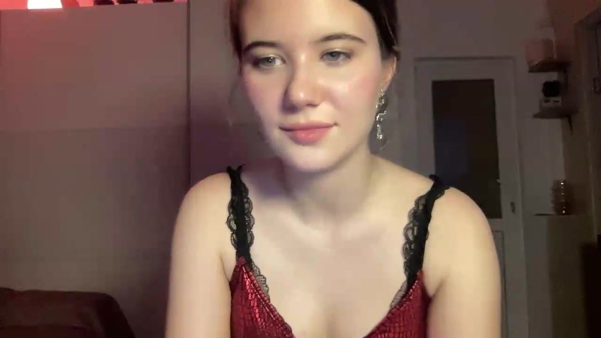 Gallery image thumbnail from Elvira's myfreecams stream on, 06/24/2026, 21:45 image 8 of 20