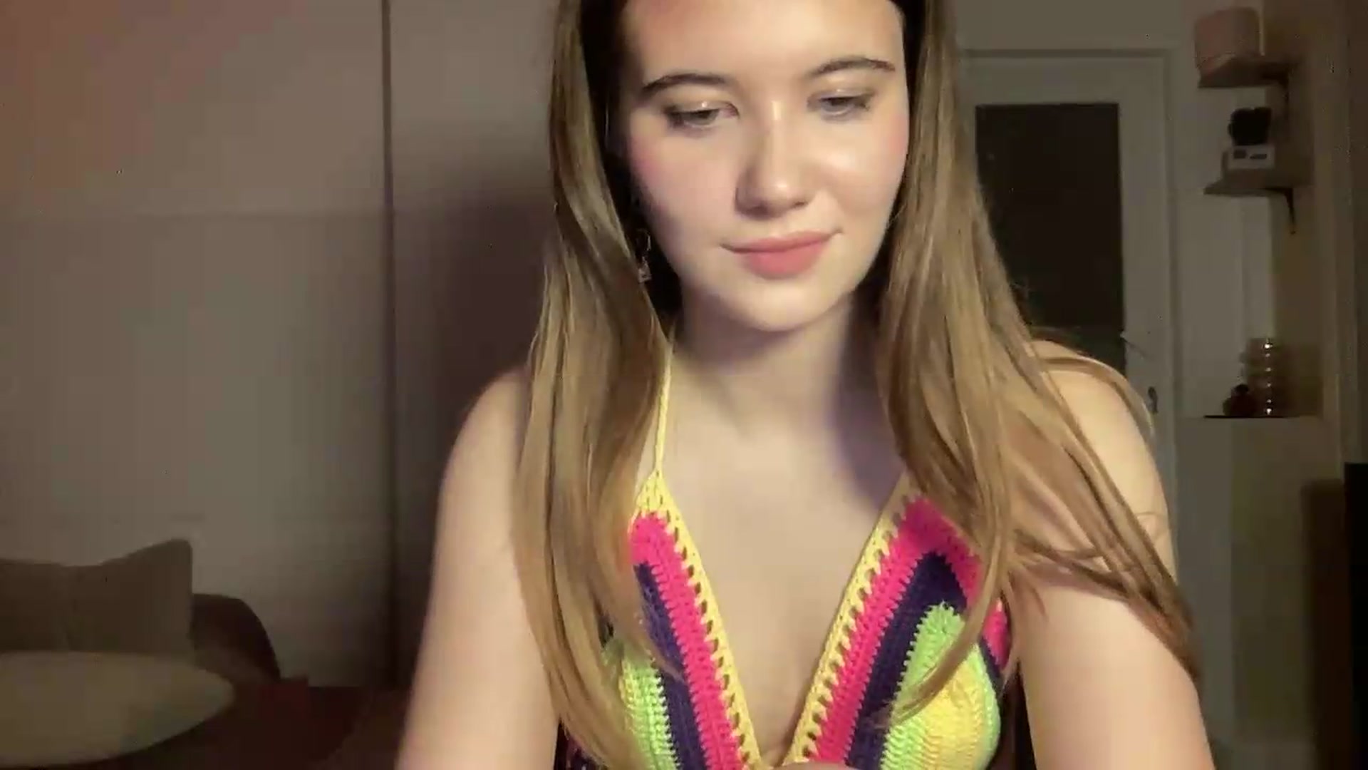 Gallery image thumbnail from Elvira's myfreecams stream on, 06/25/2026, 22:58 image 8 of 20