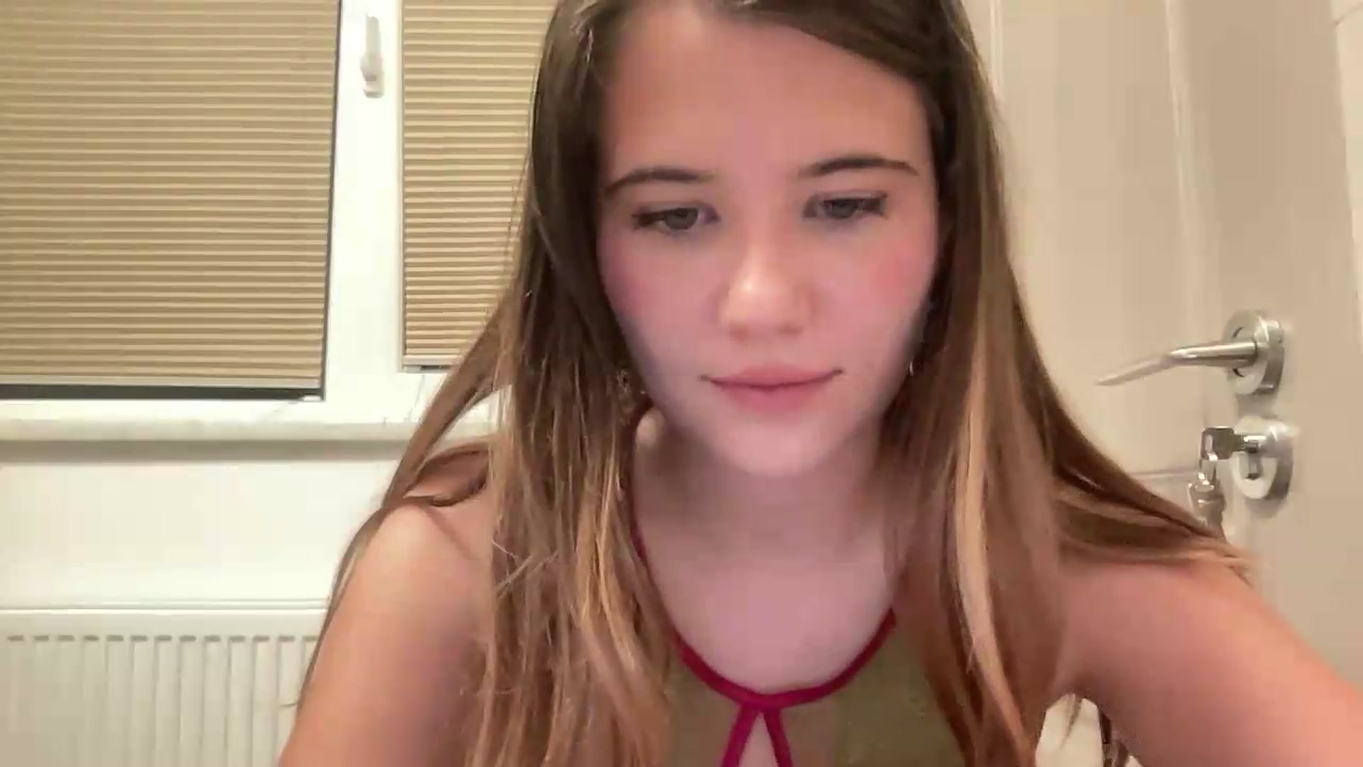 Gallery image thumbnail from Elvira's myfreecams stream on, 07/17/2026, 22:24 image 14 of 20