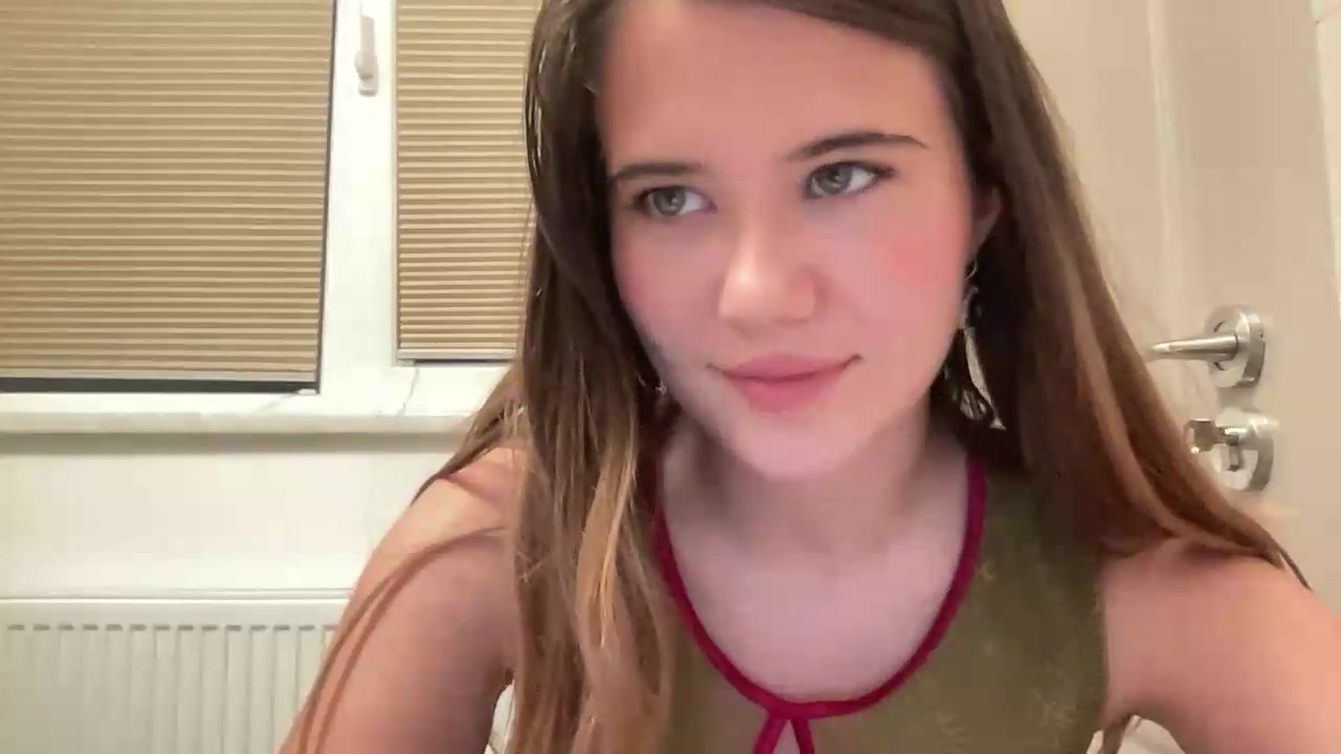 Gallery image thumbnail from Elvira's myfreecams stream on, 07/17/2026, 22:24 image 8 of 20