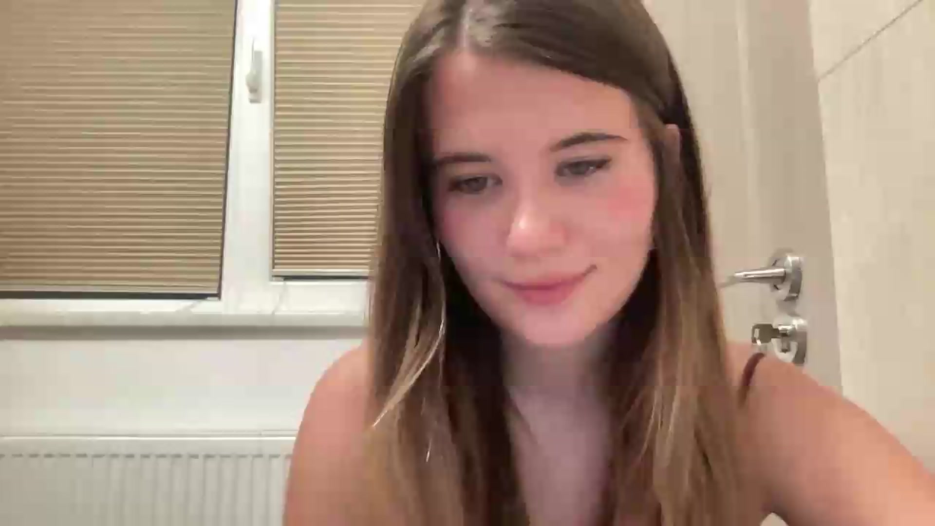 Gallery image thumbnail from Elvira's myfreecams stream on, 08/24/2026, 19:21 image 10 of 20