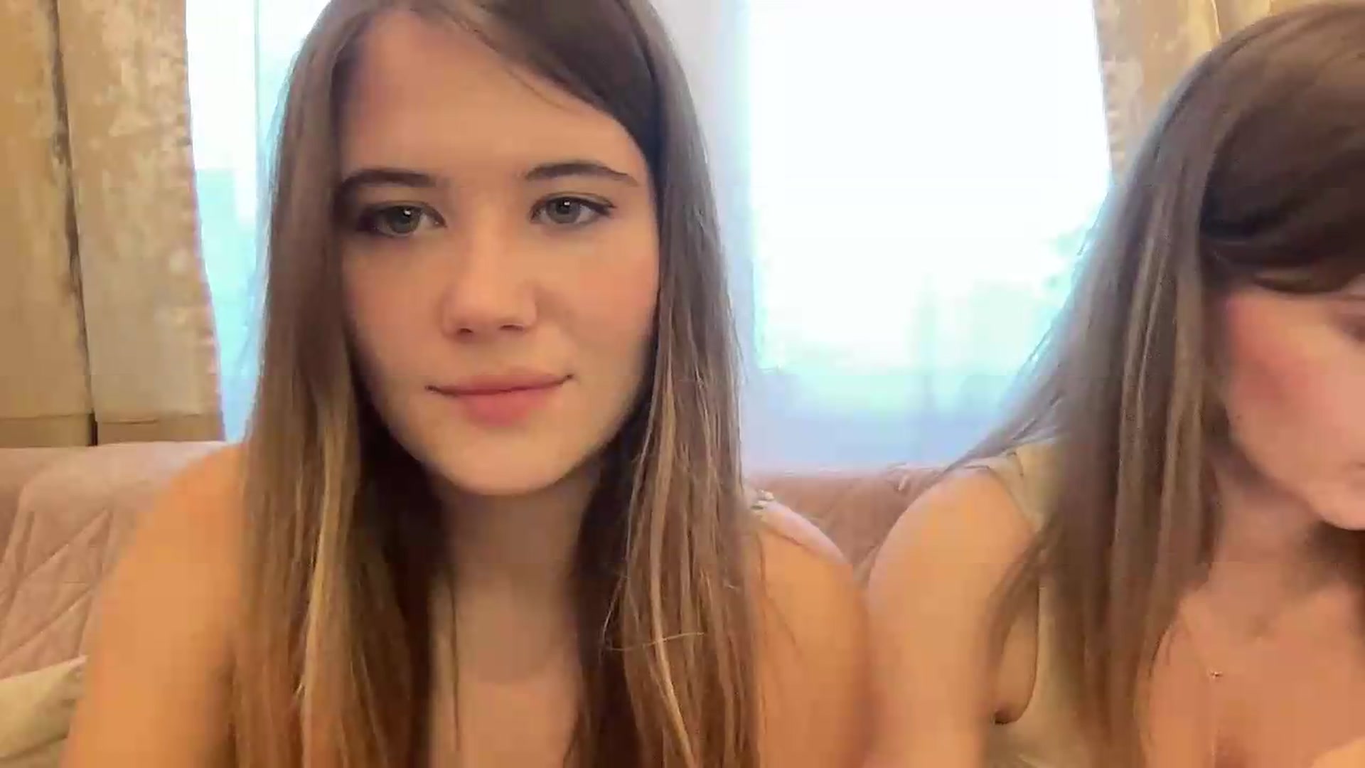 Gallery image thumbnail from Elvira's myfreecams stream on, 08/26/2026, 17:59 image 2 of 20