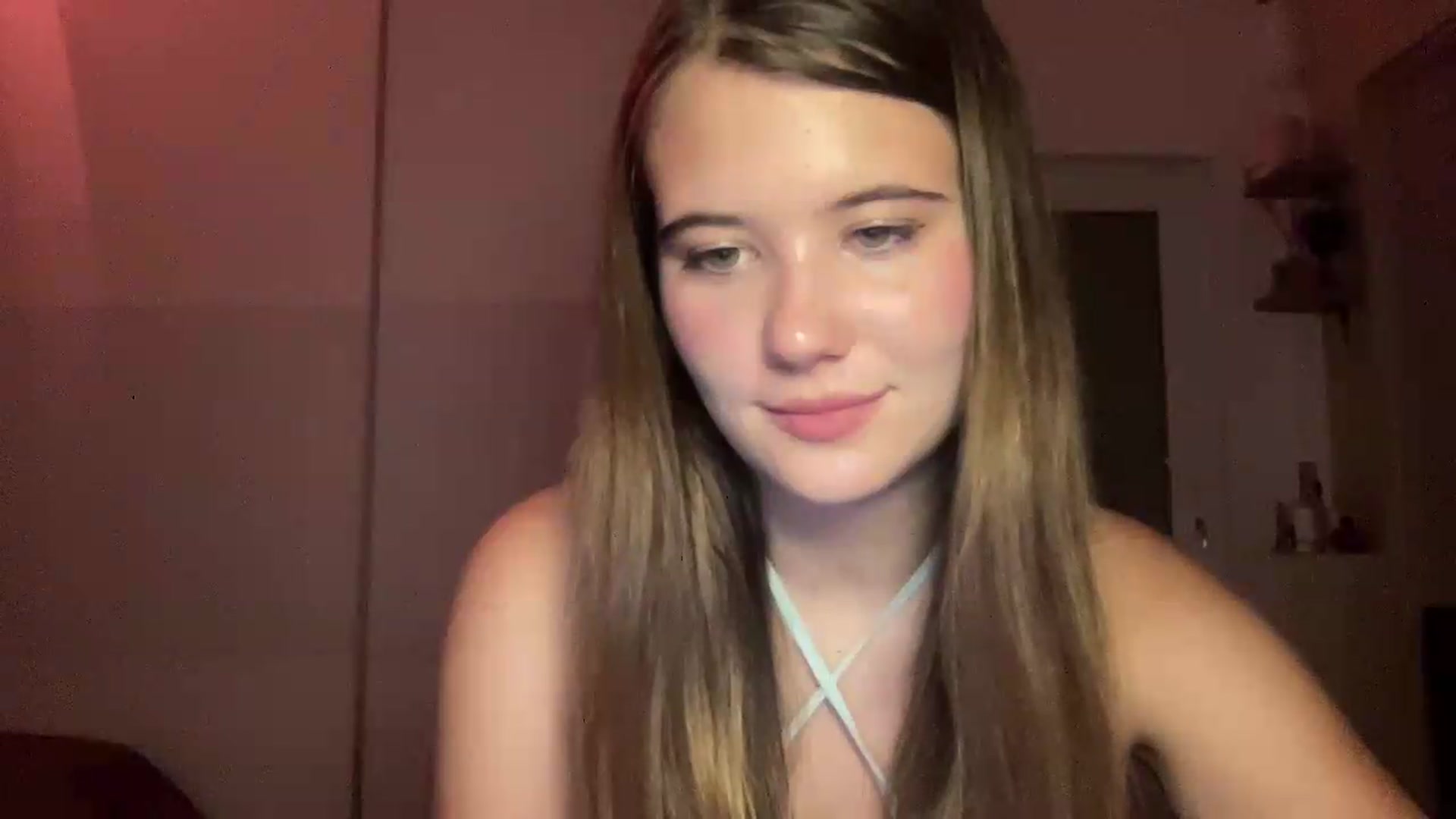 Gallery image thumbnail from Elvira's myfreecams stream on, 08/27/2026, 23:48 image 5 of 20