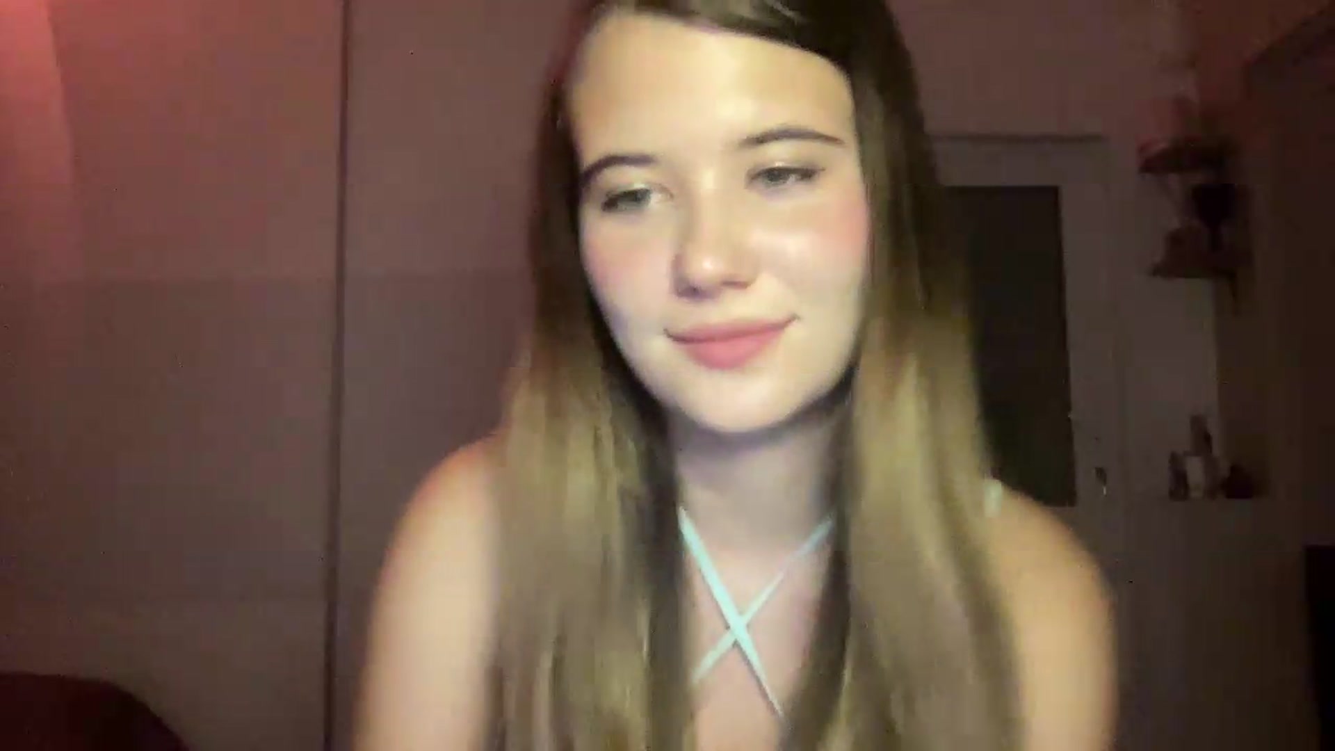 Gallery image thumbnail from Elvira's myfreecams stream on, 08/27/2026, 23:48 image 12 of 20