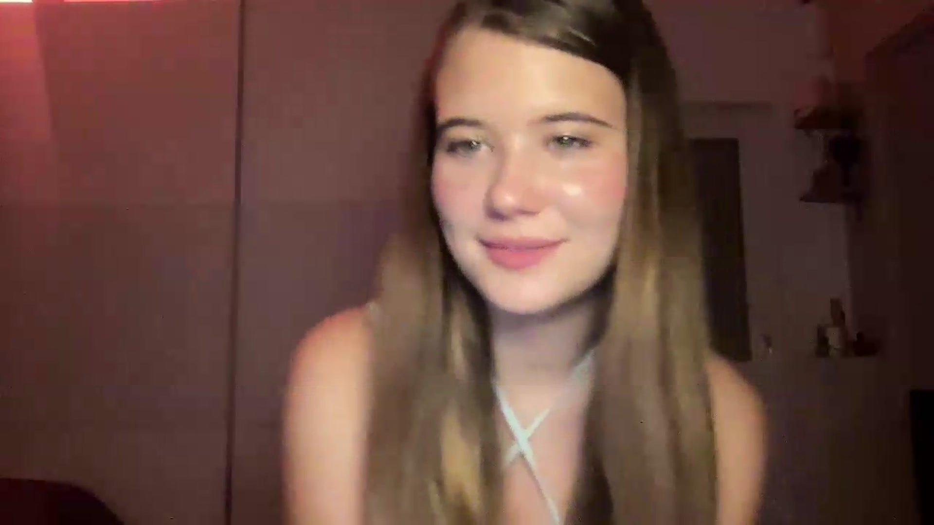 Gallery image thumbnail from Elvira's myfreecams stream on, 08/27/2026, 23:48 image 2 of 20