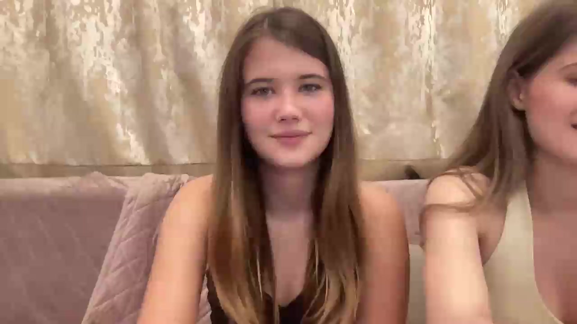 Gallery image thumbnail from Elvira's myfreecams stream on, 08/29/2026, 20:29 image 2 of 20