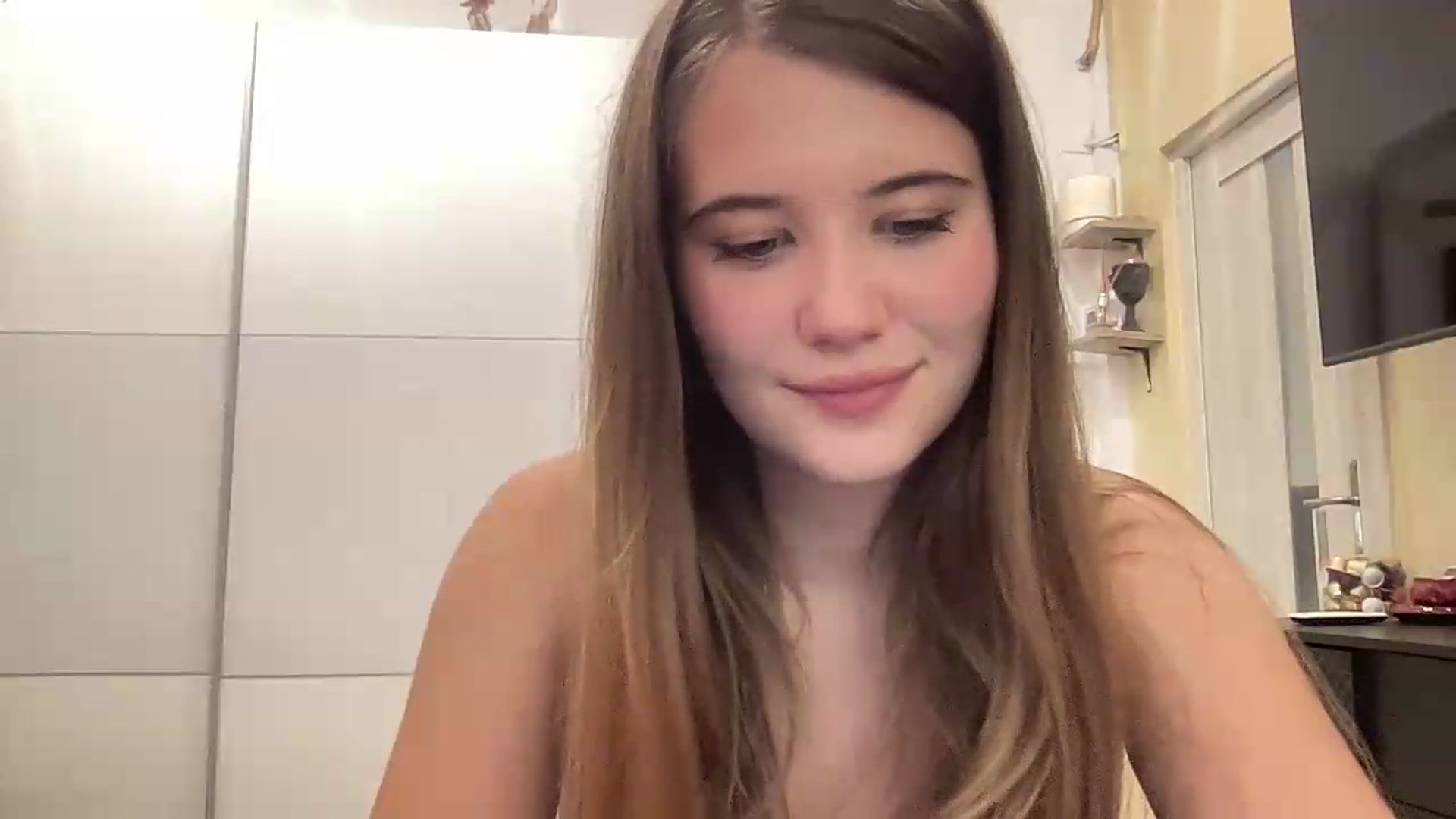 Gallery image thumbnail from Elvira's myfreecams stream on, 08/31/2026, 19:52 image 8 of 20