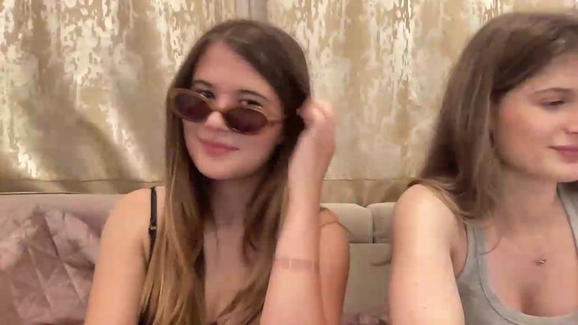 Gallery image thumbnail from Elvira's myfreecams stream on, 09/01/2026, 19:47 image 14 of 20