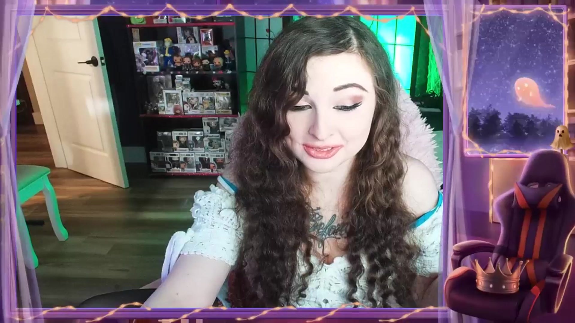 Gallery image thumbnail from Elviraaa's myfreecams stream on, 04/20/2025, 12:05 image 13 of 20