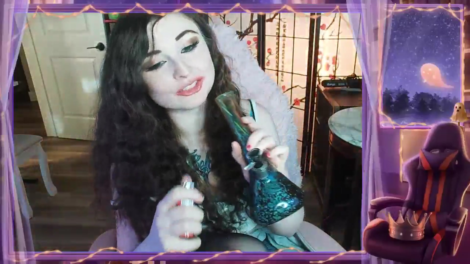 Gallery image thumbnail from Elviraaa's myfreecams stream on, 04/20/2025, 12:05 image 17 of 20