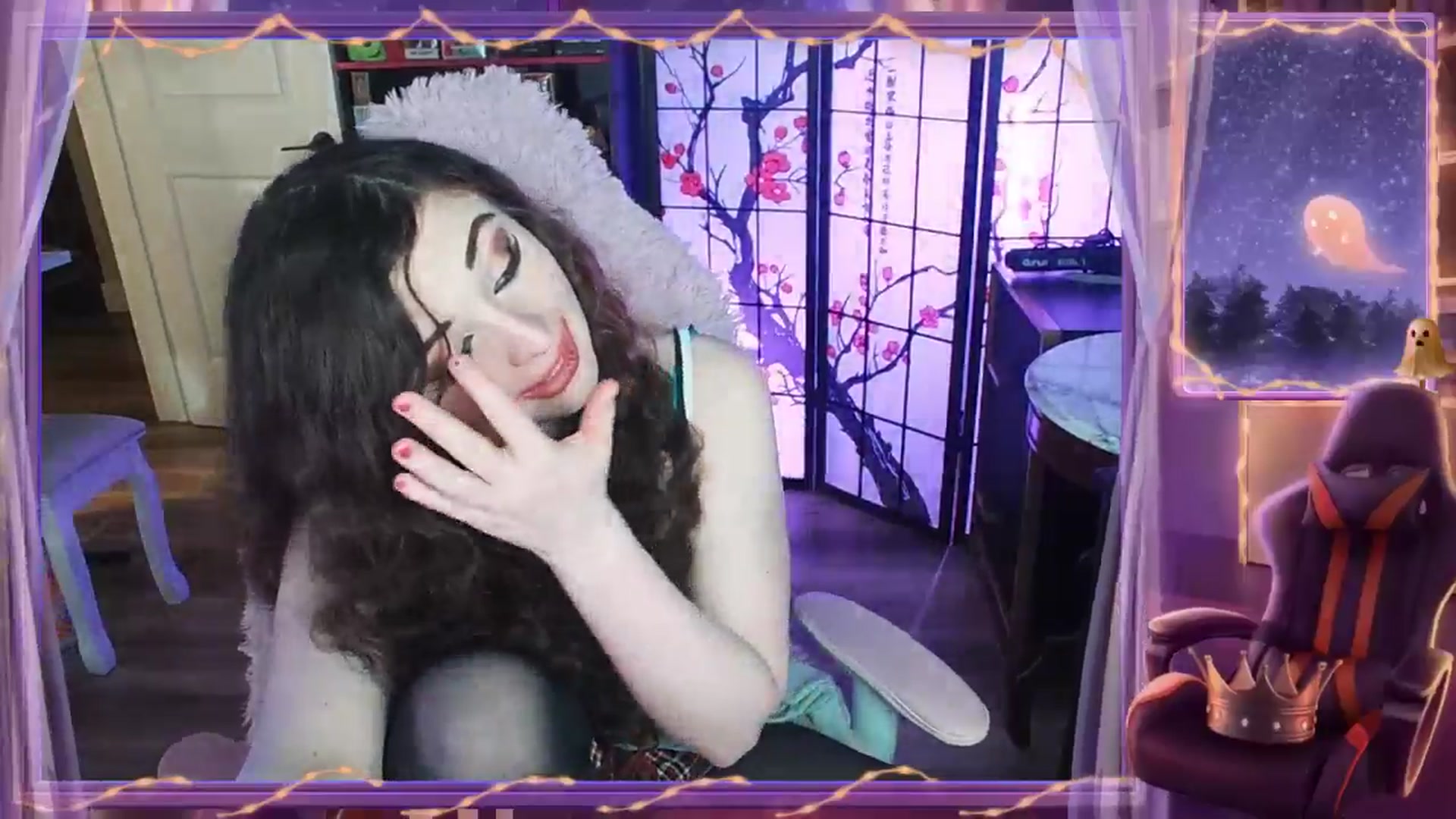 Gallery image thumbnail from Elviraaa's myfreecams stream on, 04/20/2025, 12:05 image 19 of 20