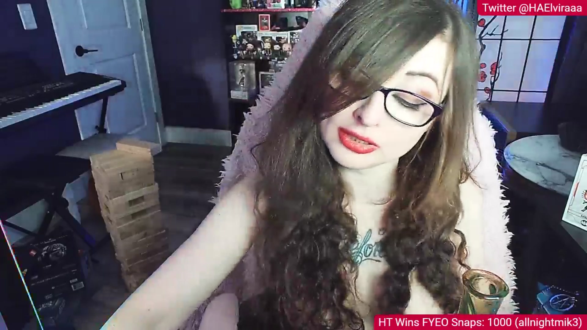 Gallery image thumbnail from Elviraaa's myfreecams stream on, 11/09/2025, 12:34 image 8 of 20