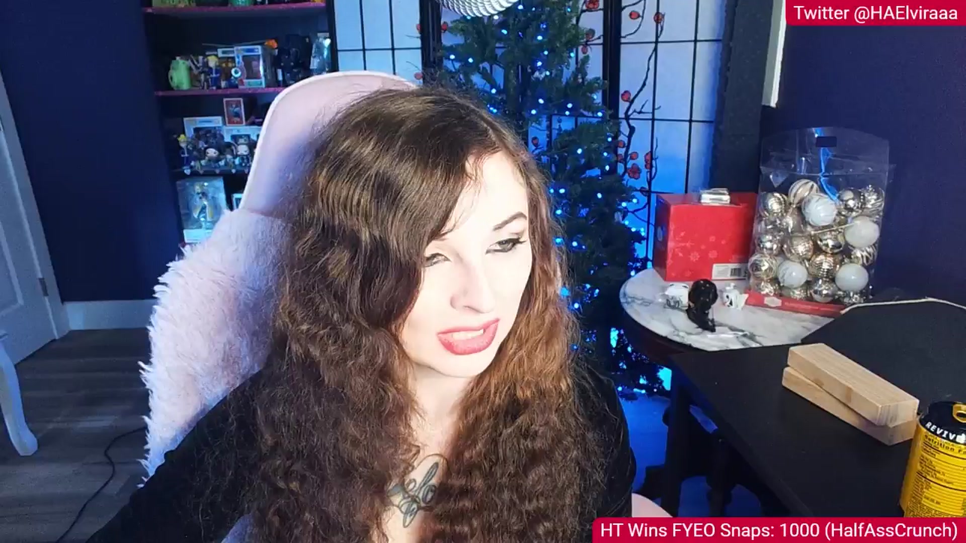Gallery image thumbnail from Elviraaa's myfreecams stream on, 11/16/2025, 12:30 image 16 of 20