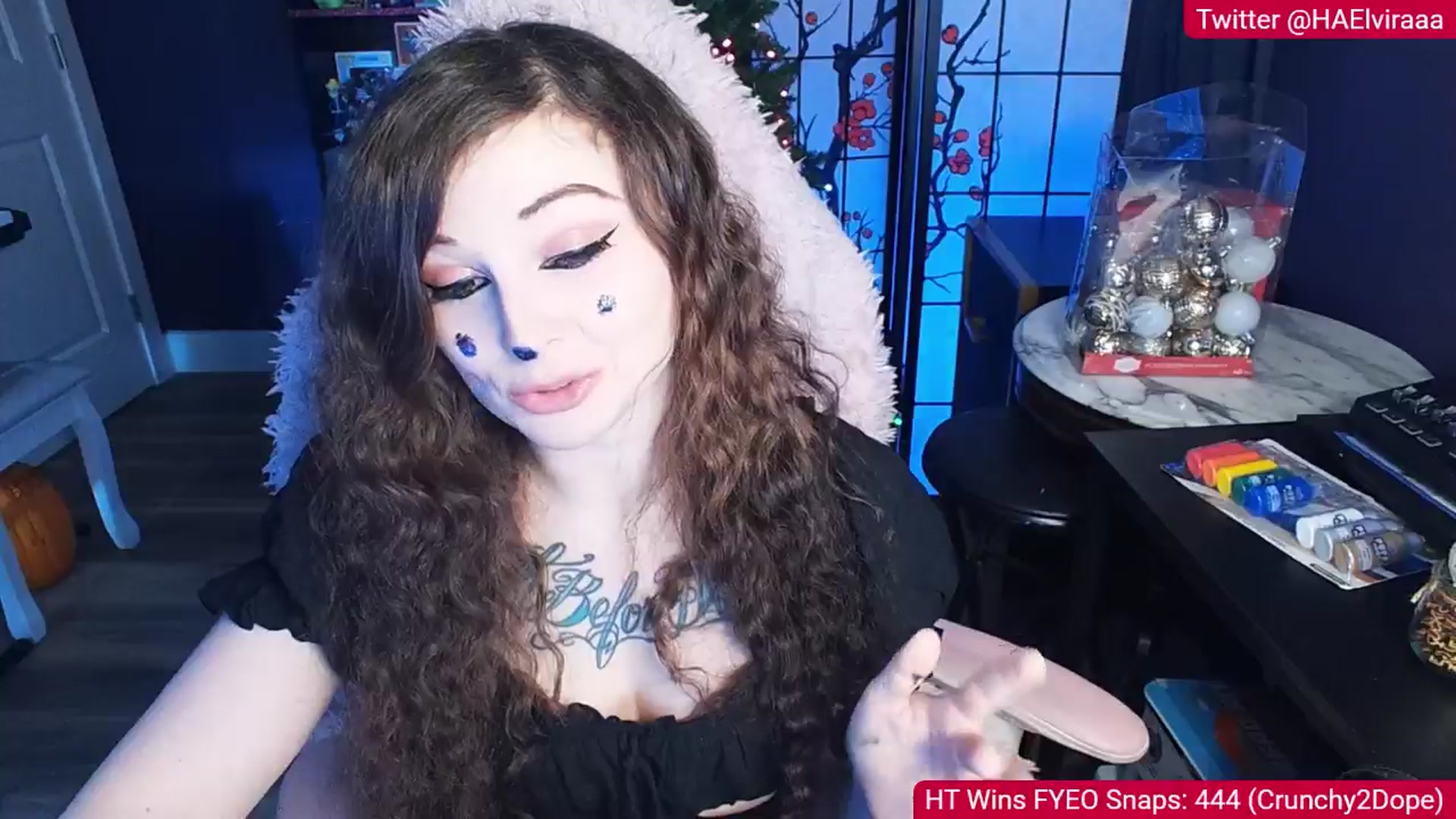 Gallery image thumbnail from Elviraaa's myfreecams stream on, 11/23/2025, 12:53 image 18 of 20