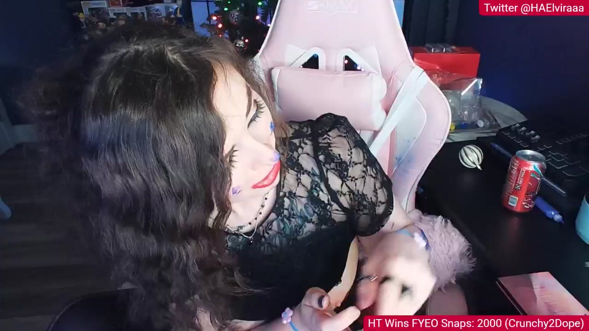 Gallery image thumbnail from Elviraaa's myfreecams stream on, 11/30/2025, 11:43 image 15 of 20