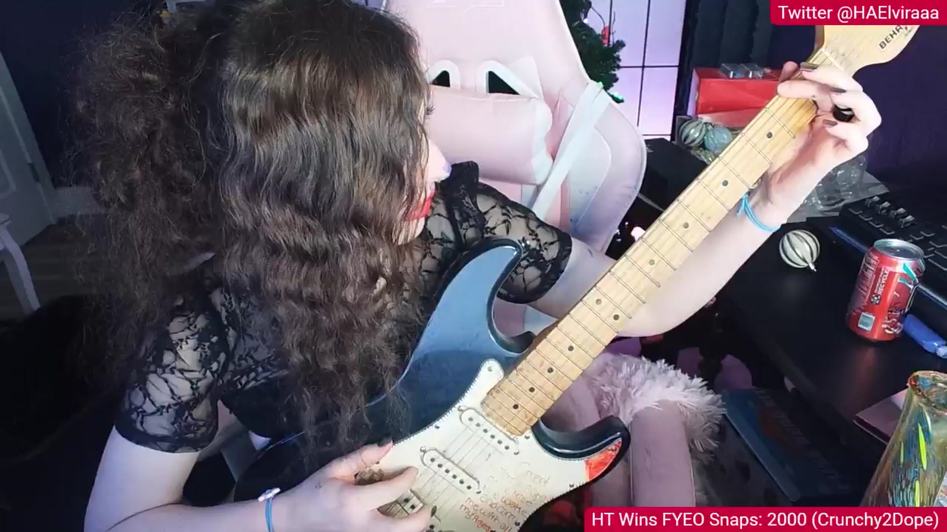 Gallery image thumbnail from Elviraaa's myfreecams stream on, 11/30/2025, 12:39 image 4 of 20