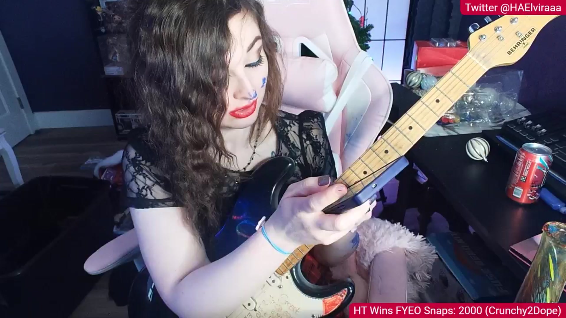 Gallery image thumbnail from Elviraaa's myfreecams stream on, 11/30/2025, 12:39 image 5 of 20
