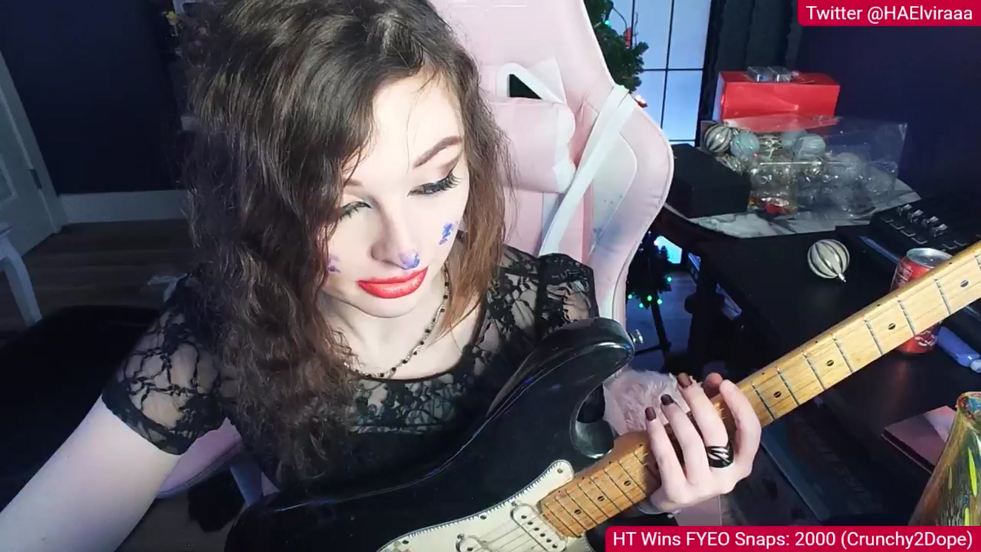 Gallery image thumbnail from Elviraaa's myfreecams stream on, 11/30/2025, 12:39 image 10 of 20