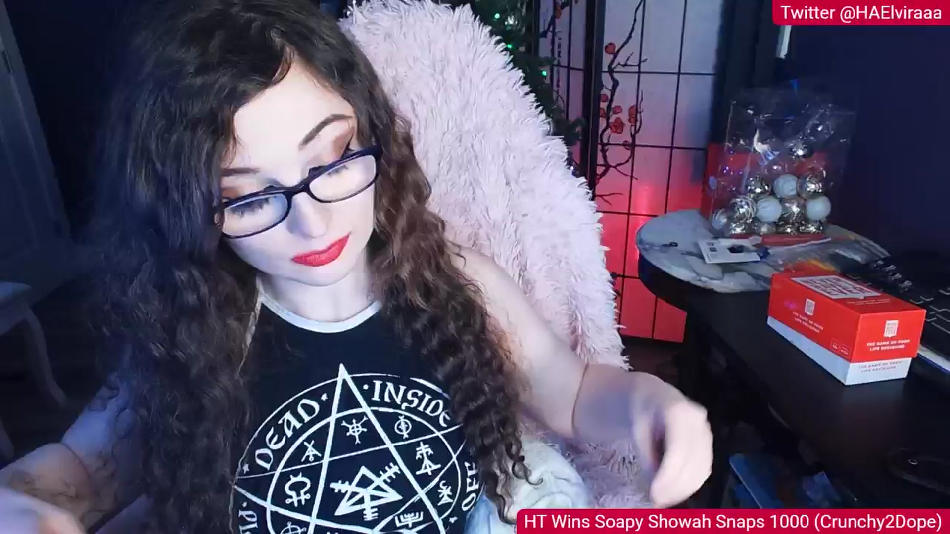 Gallery image thumbnail from Elviraaa's myfreecams stream on, 12/07/2025, 12:20 image 15 of 20