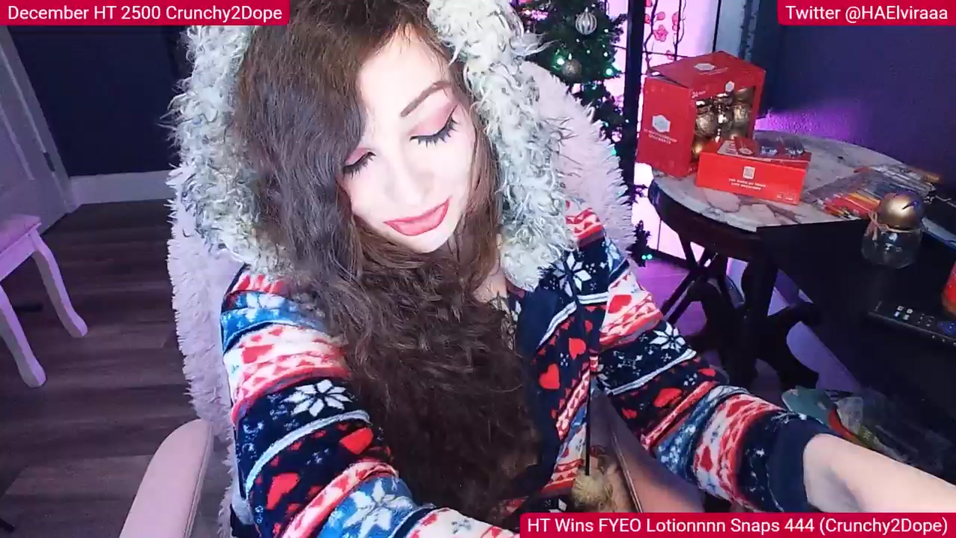 Gallery image thumbnail from Elviraaa's myfreecams stream on, 12/14/2025, 12:43 image 19 of 20