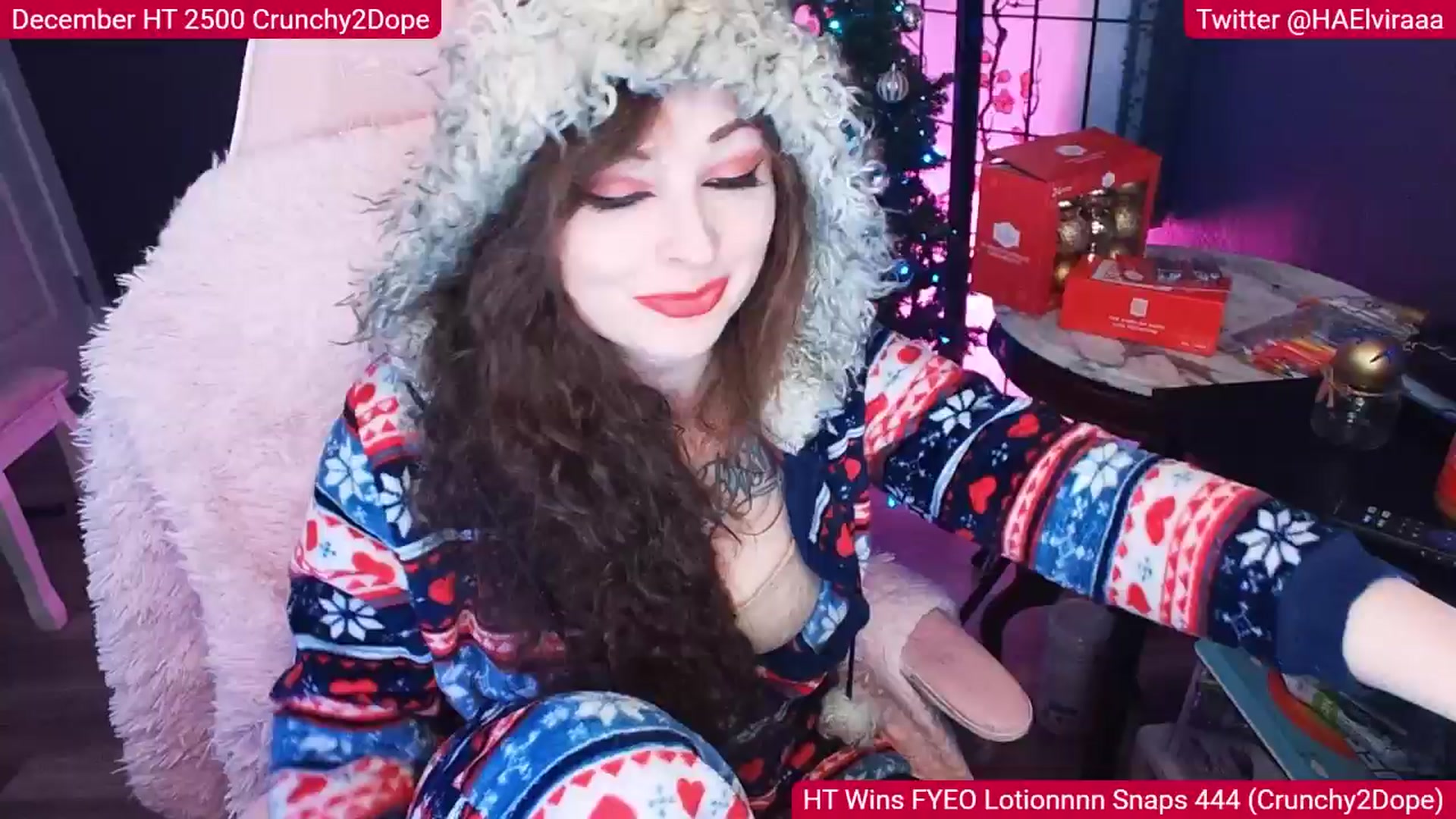 Gallery image thumbnail from Elviraaa's myfreecams stream on, 12/14/2025, 12:43 image 16 of 20