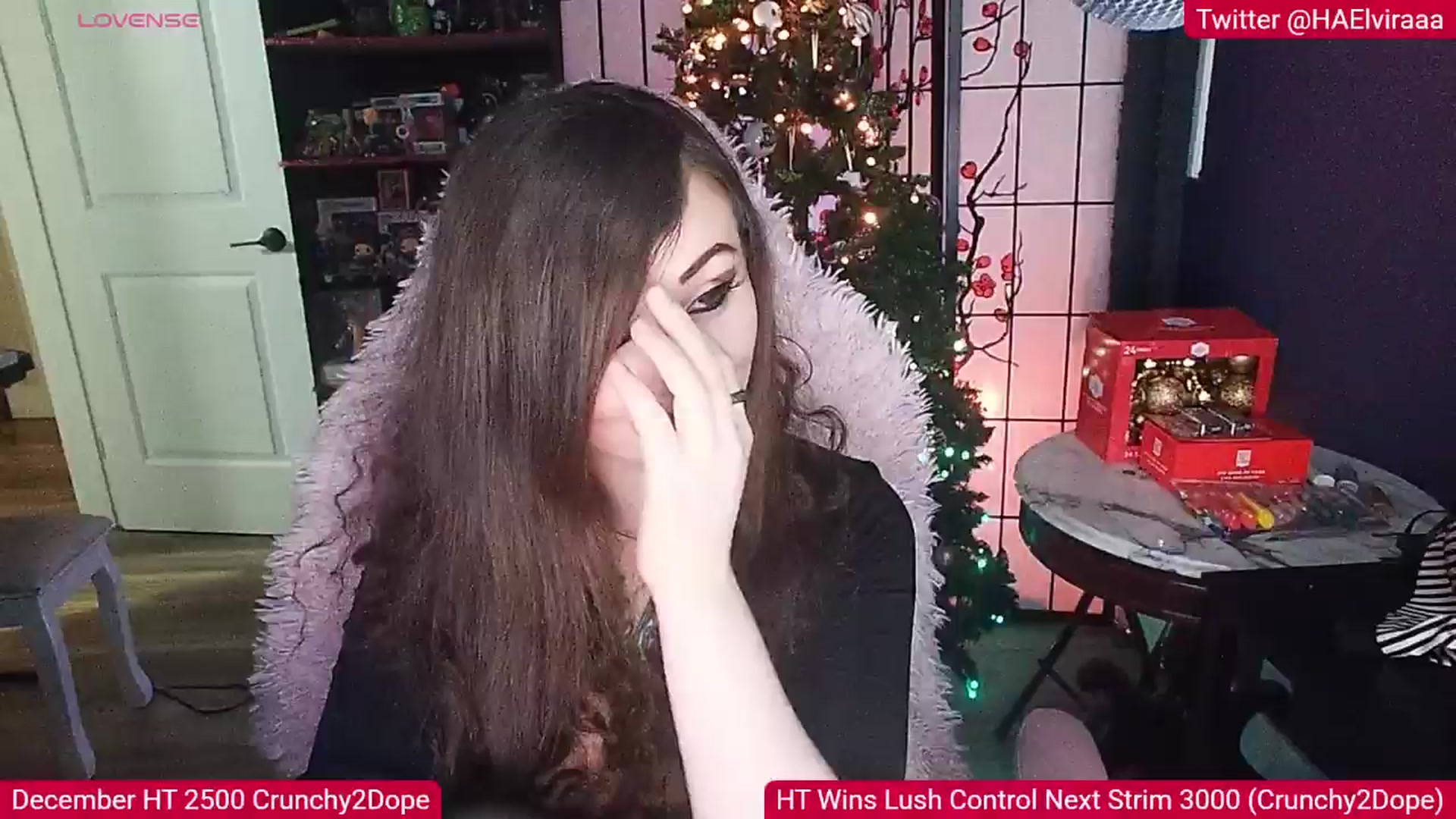 Gallery image thumbnail from Elviraaa's myfreecams stream on, 12/21/2025, 14:10 image 7 of 20