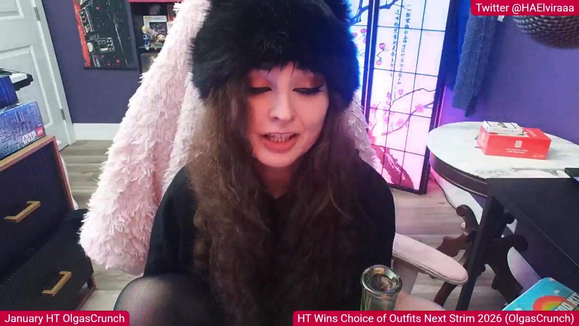 Gallery image thumbnail from Elviraaa's myfreecams stream on, 01/11/2026, 13:42 image 16 of 20