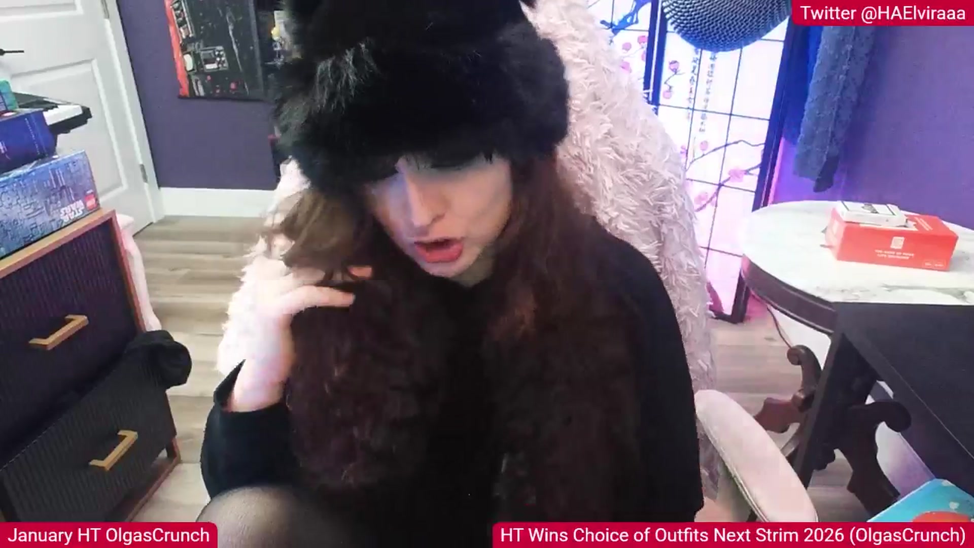 Gallery image thumbnail from Elviraaa's myfreecams stream on, 01/11/2026, 16:01 image 5 of 20