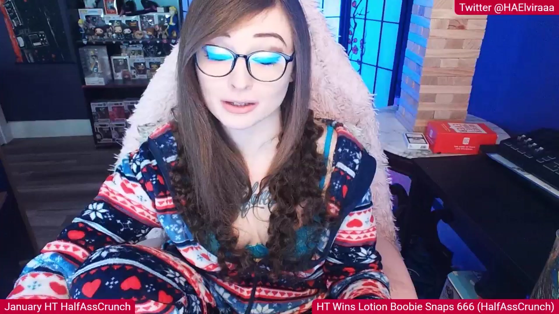 Gallery image thumbnail from Elviraaa's myfreecams stream on, 01/18/2026, 10:26 image 8 of 20