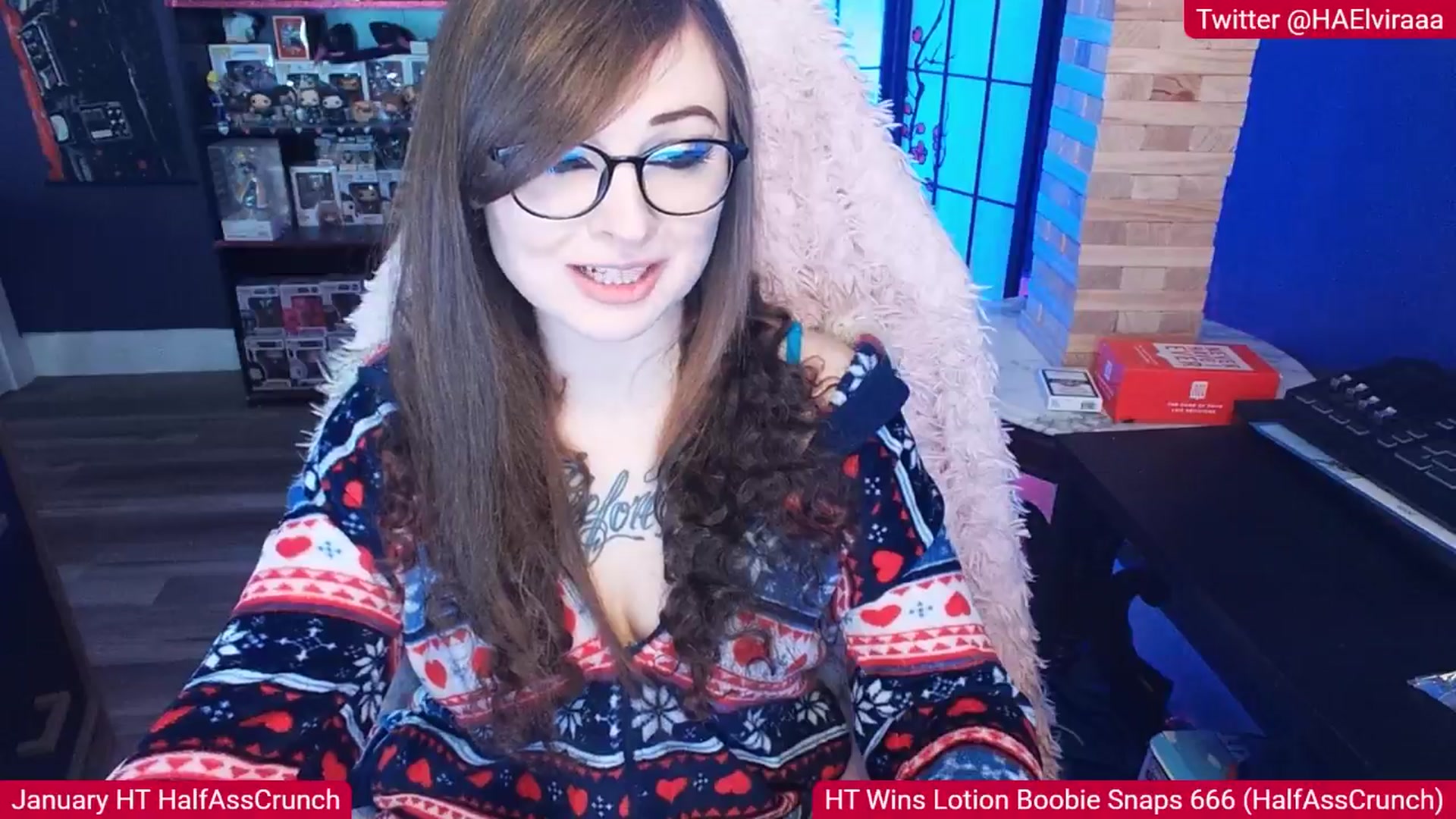 Gallery image thumbnail from Elviraaa's myfreecams stream on, 01/18/2026, 10:26 image 5 of 20