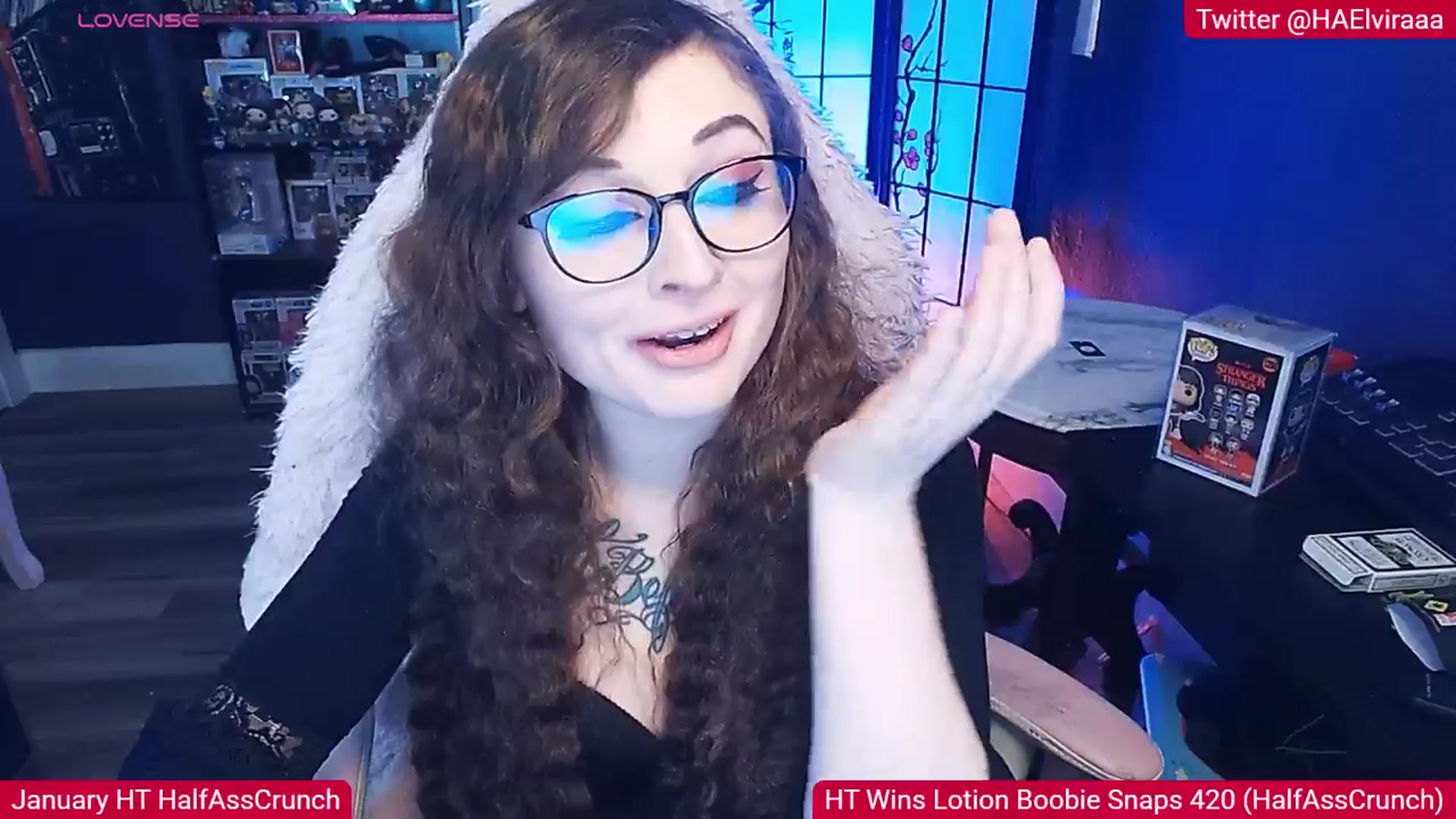 Gallery image thumbnail from Elviraaa's myfreecams stream on, 02/01/2026, 13:25 image 3 of 20
