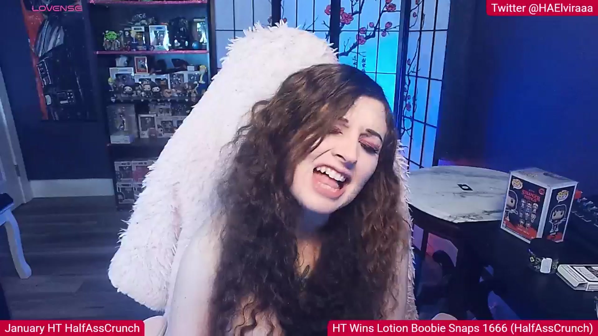 Gallery image thumbnail from Elviraaa's myfreecams stream on, 02/01/2026, 14:42 image 17 of 20