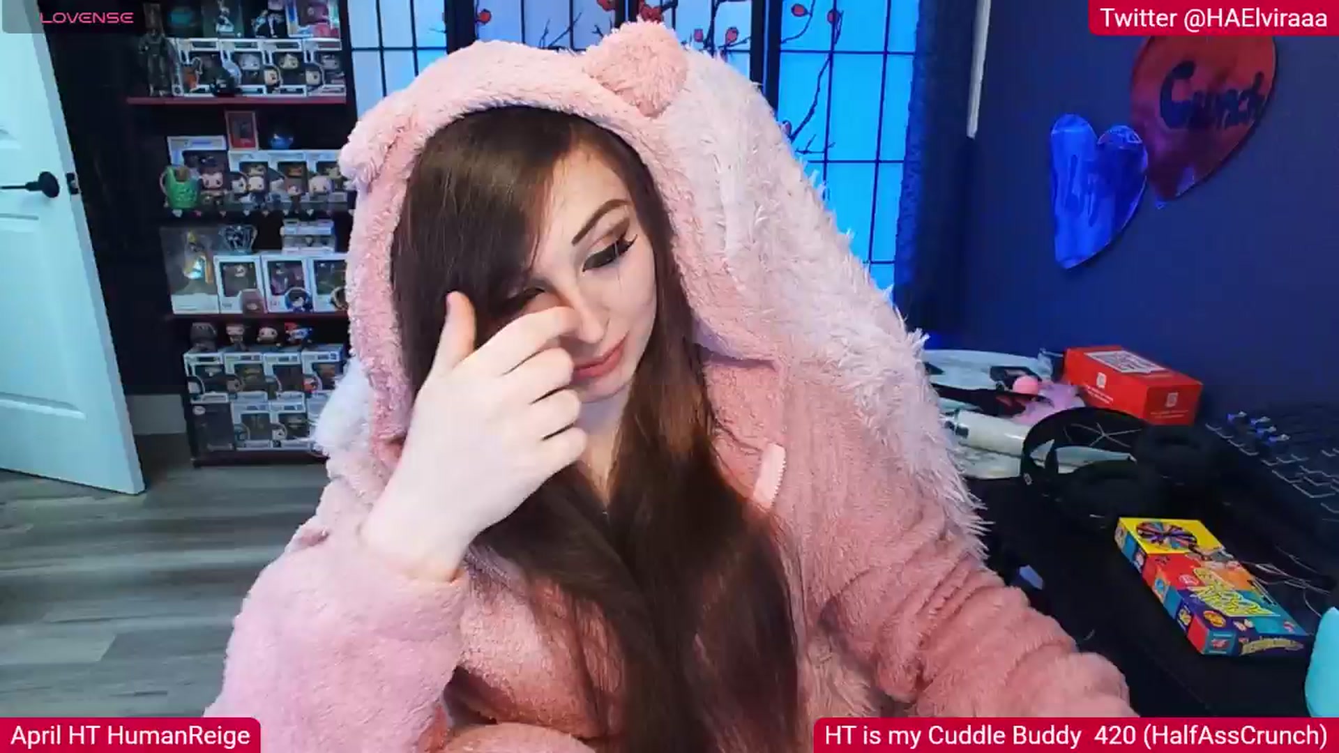 Gallery image thumbnail from Elviraaa's myfreecams stream on, 04/12/2026, 09:06 image 11 of 20