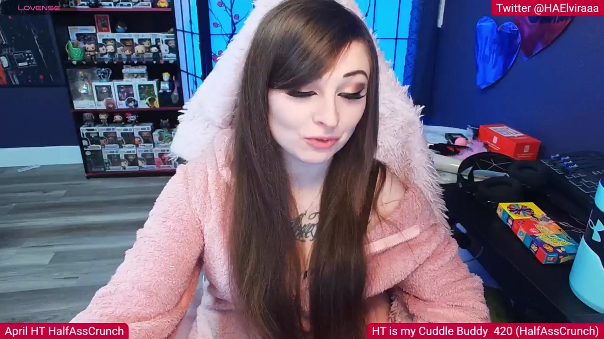 Gallery image thumbnail from Elviraaa's myfreecams stream on, 04/12/2026, 09:06 image 7 of 20