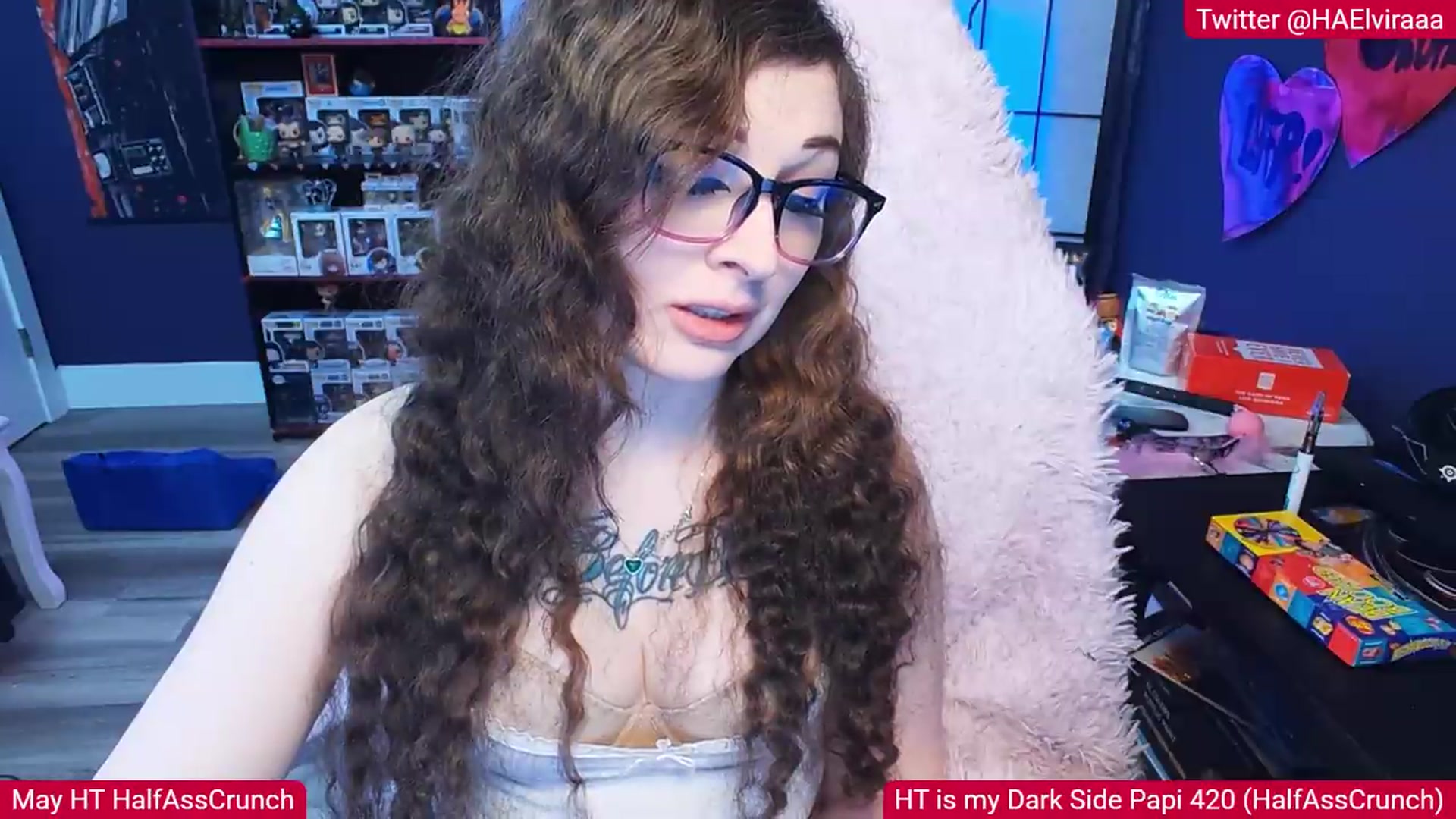 Gallery image thumbnail from Elviraaa's myfreecams stream on, 05/10/2026, 10:05 image 4 of 20