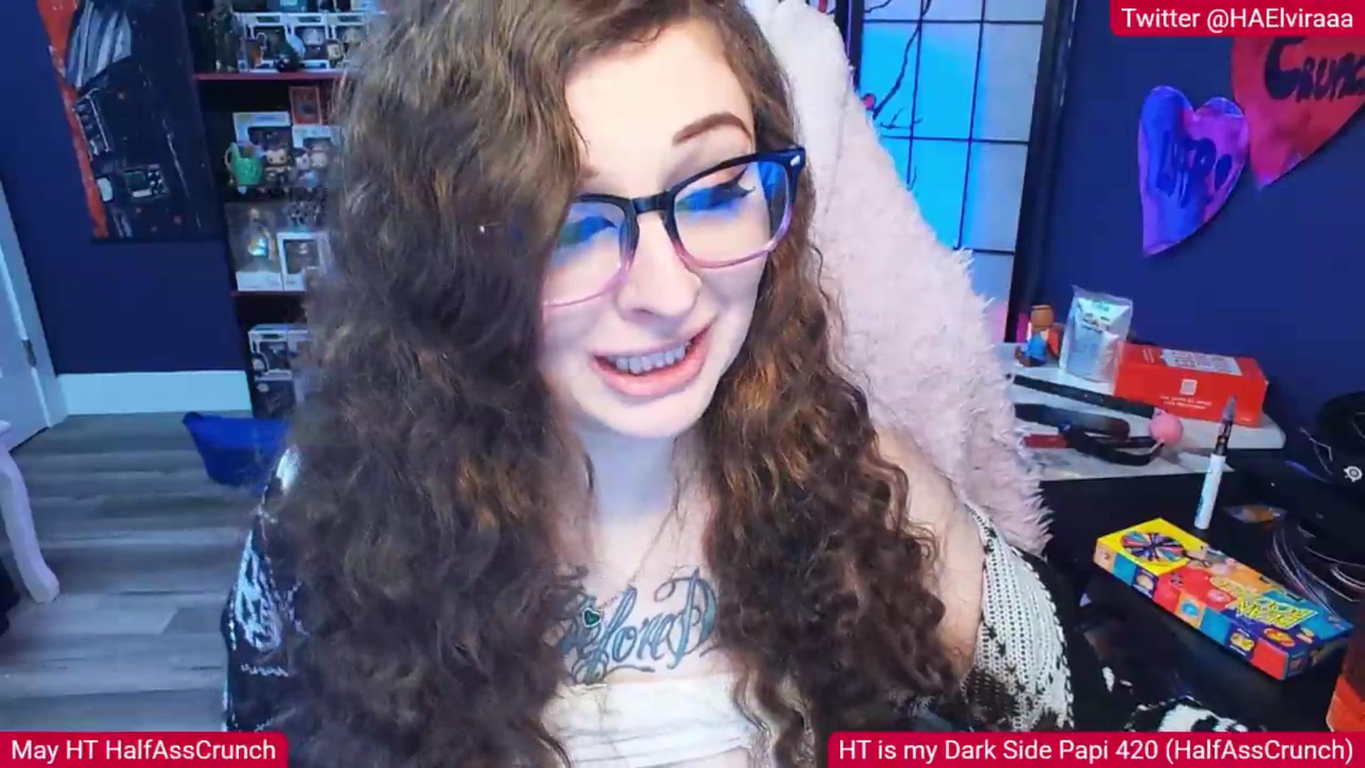 Gallery image thumbnail from Elviraaa's myfreecams stream on, 05/10/2026, 10:05 image 18 of 20